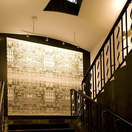 Boutique Gareus Ξενοδοχείο 4*