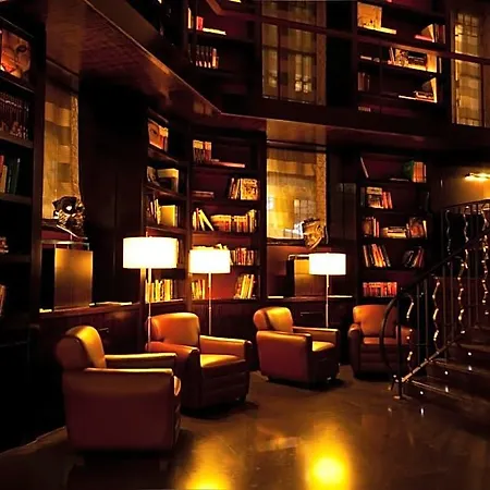 מלון Boutique Gareus 4*