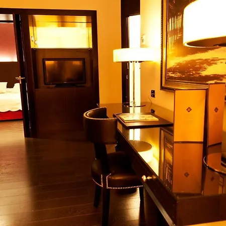 بوتيك غاريوس 4*